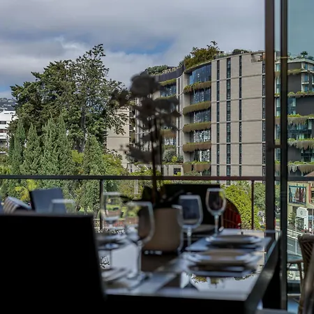 Vista Savoy By Rmz Apartment Funchal  Exterior photo