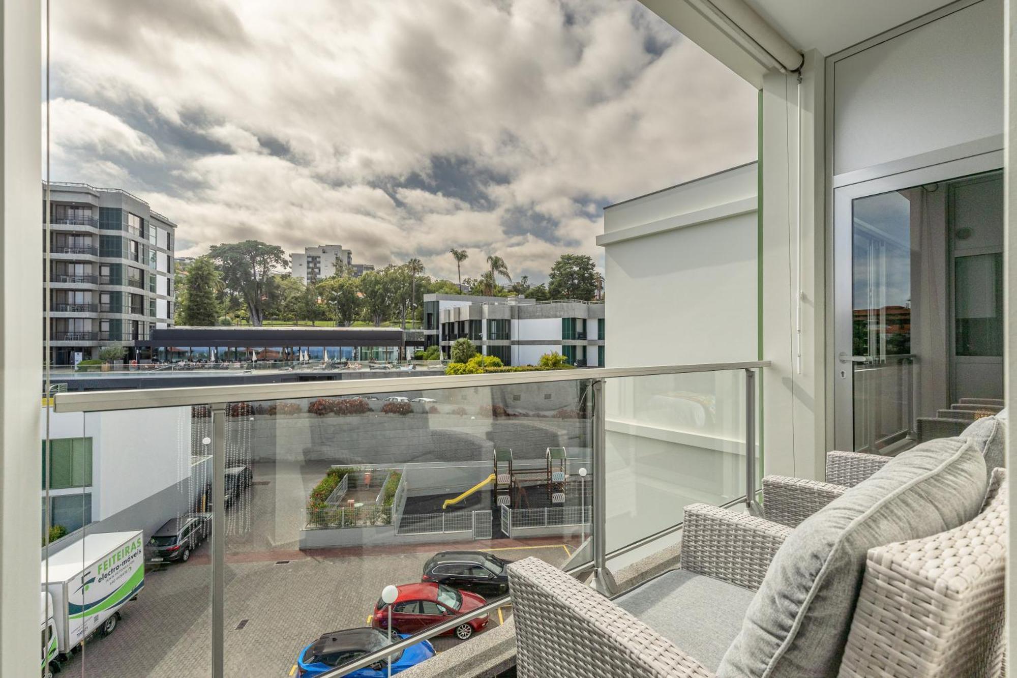 Apartment Vista Savoy By Rmz