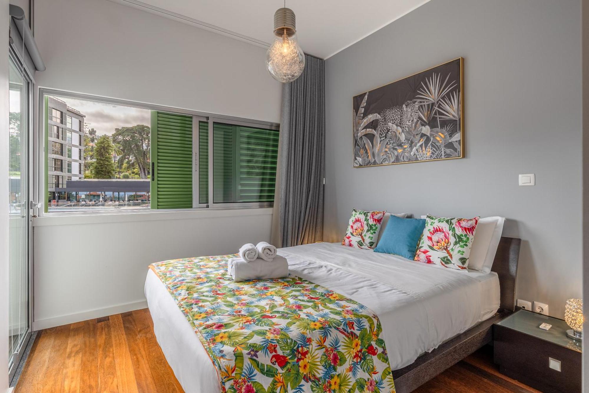 Vista Savoy By Rmz Apartment Funchal (Madeira)