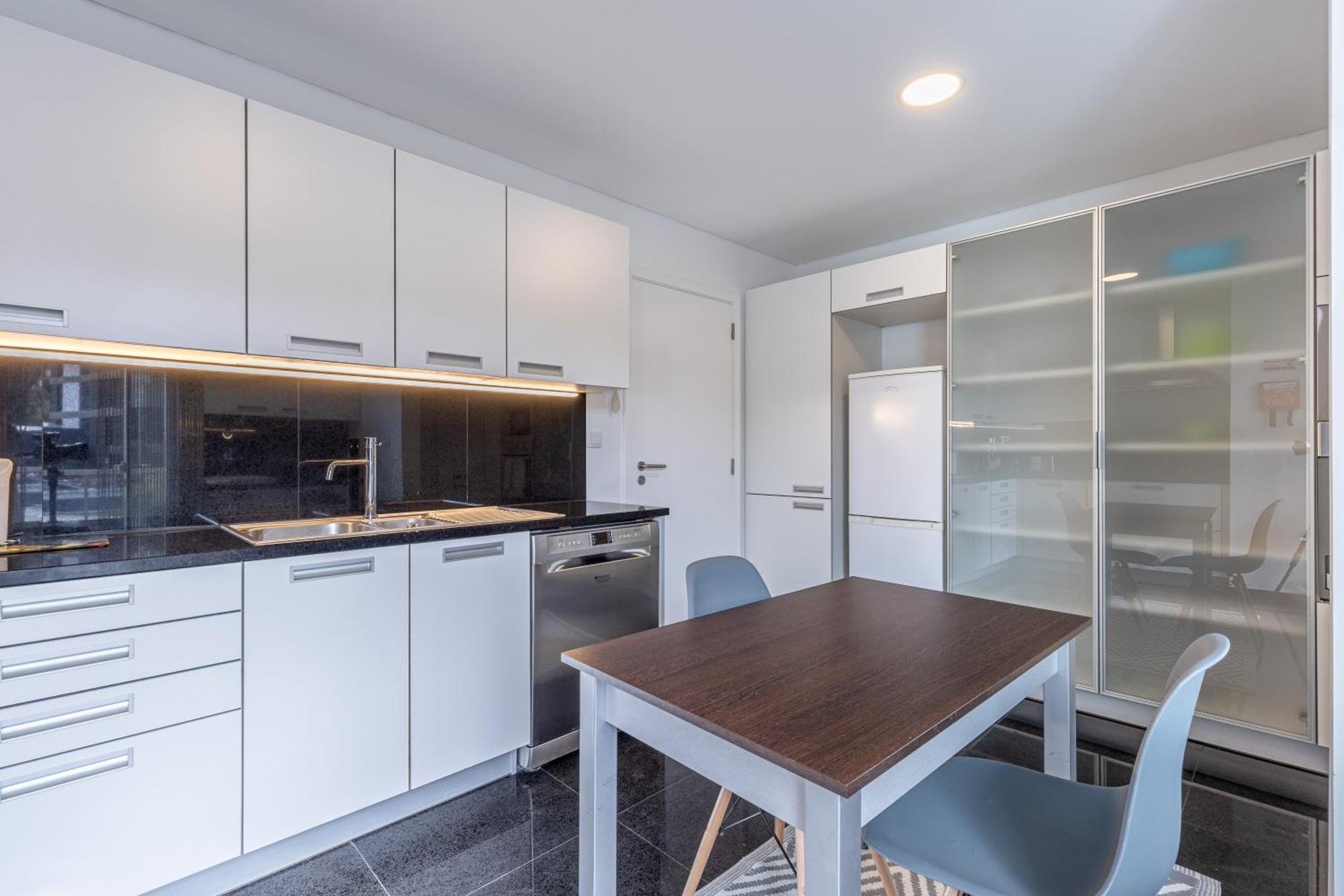 Vista Savoy By Rmz Apartment Funchal (Madeira)